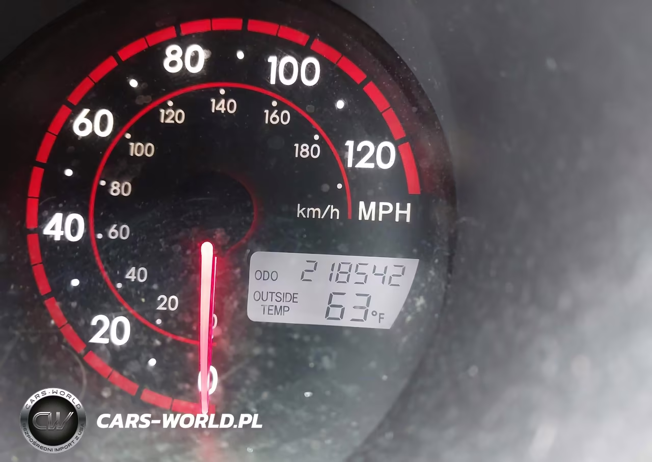 2007 Toyota Matrix VIN:2T1KR32E77C685879 - 7