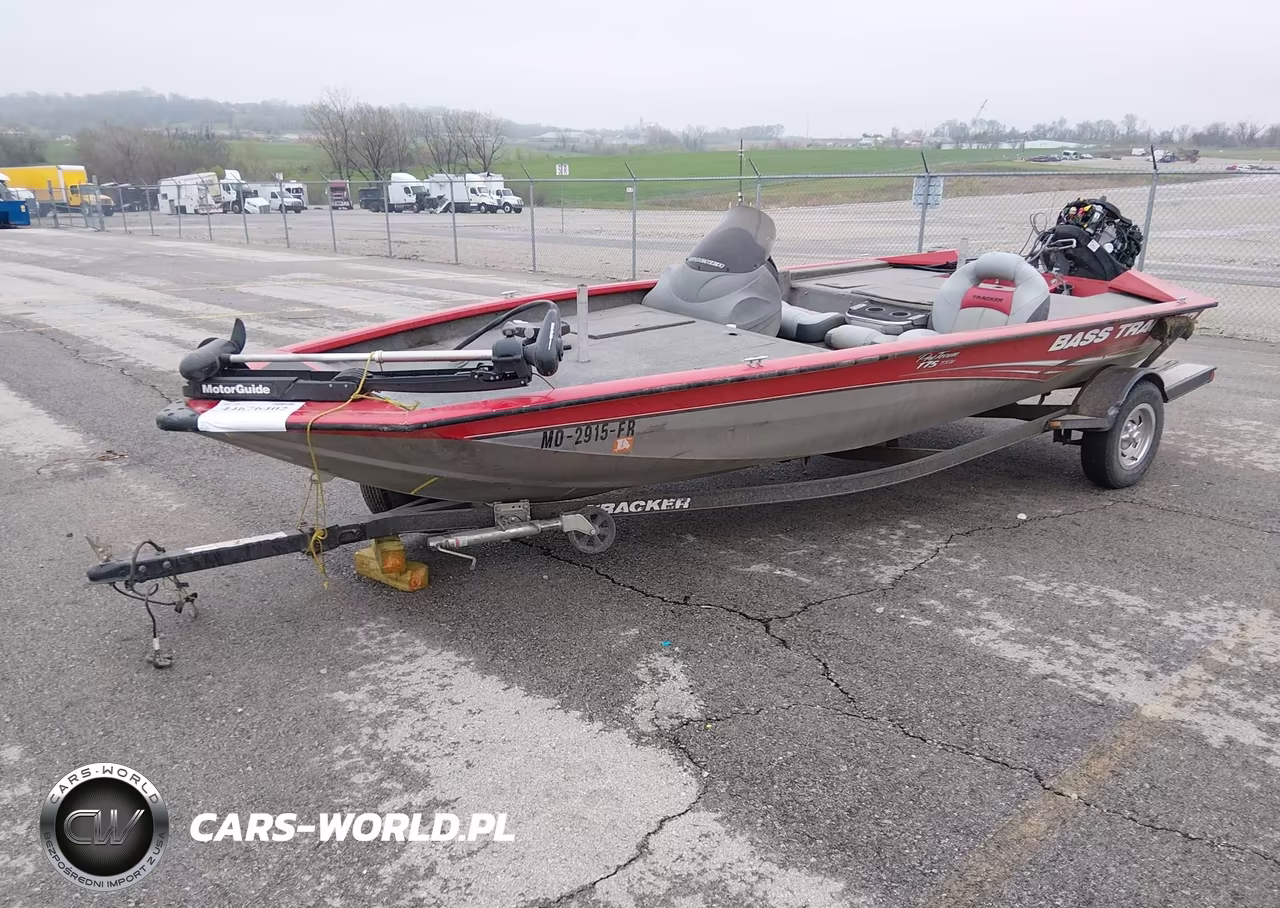 2011 Basstracker Pt175Txw VIN:BUJ03096G011 - 2