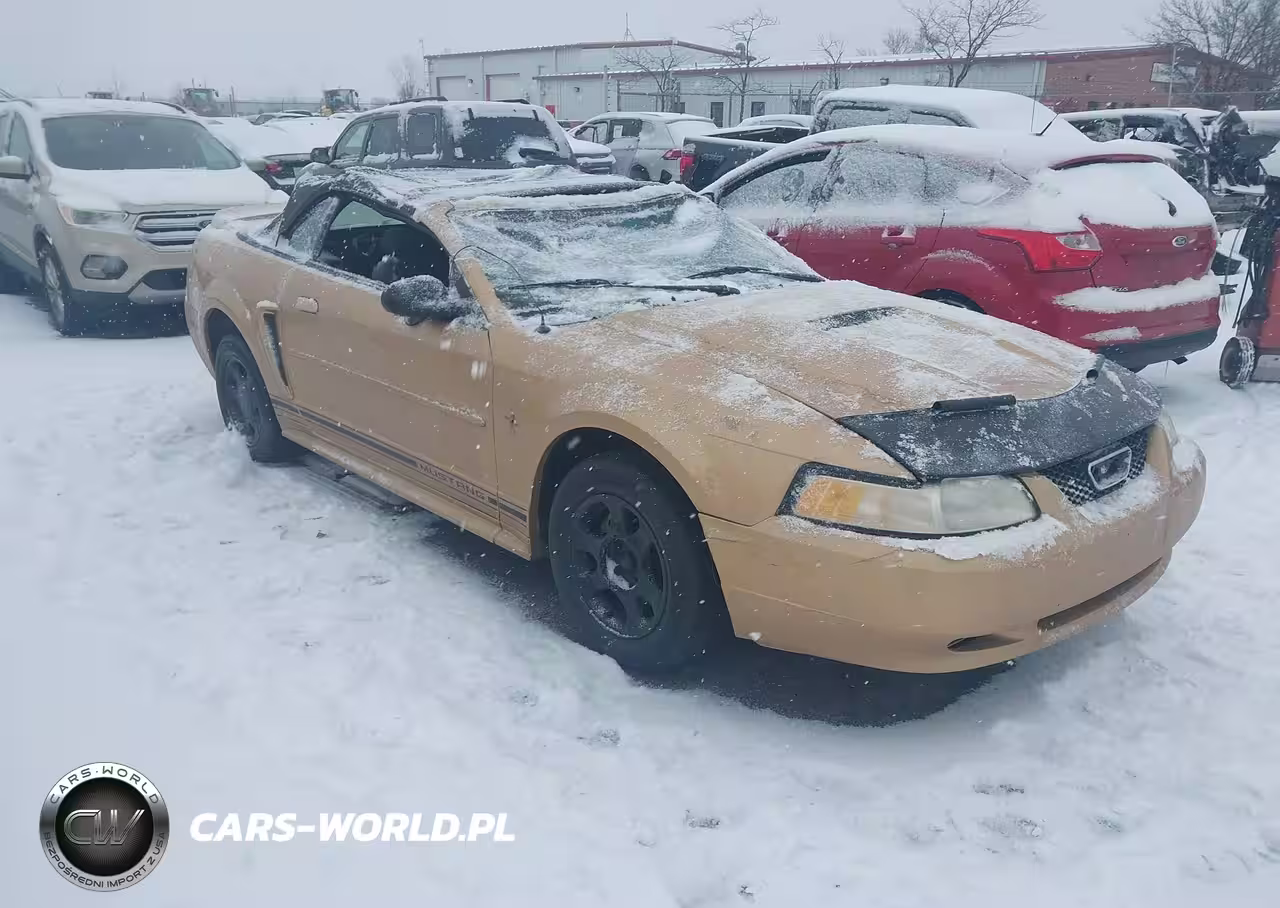 2000 Ford Mustang