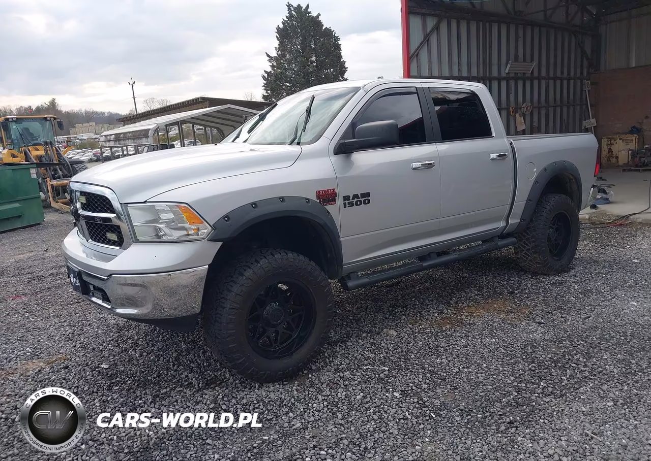 2018 Ram 1500 VIN:1C6RR7LT5JS206312 - 2