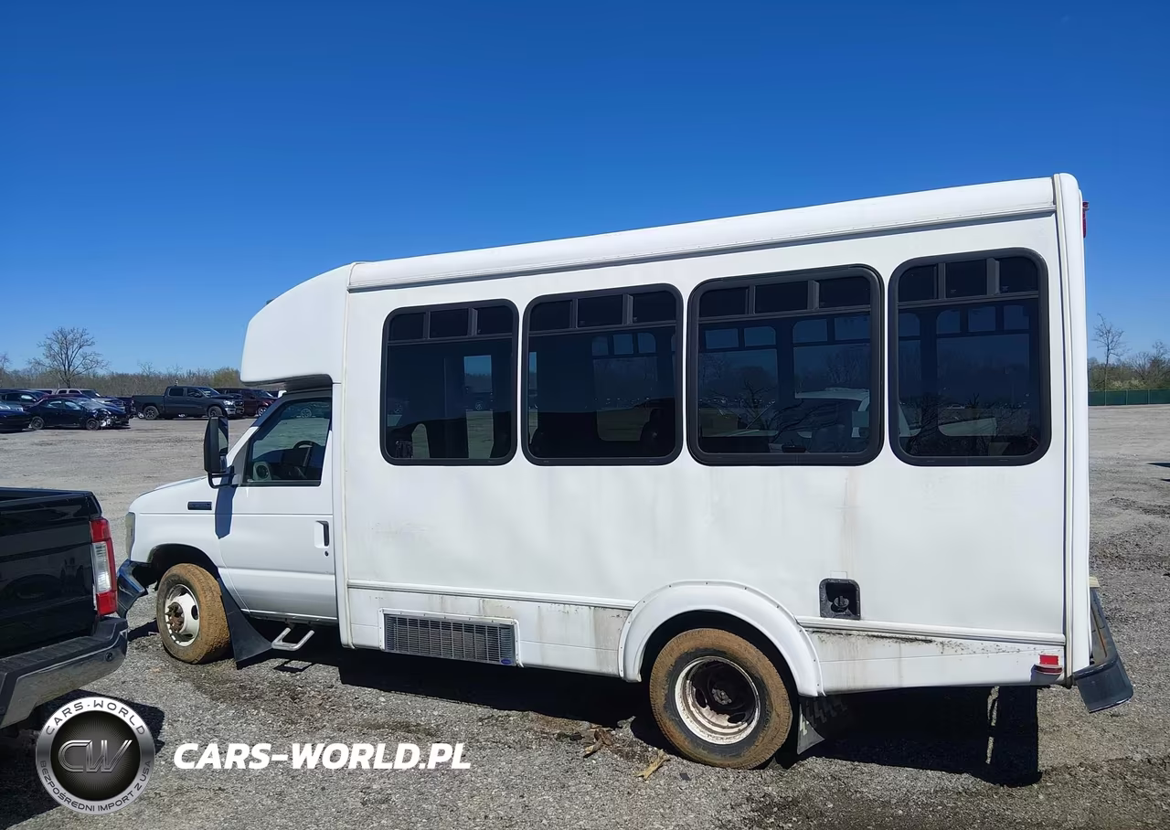 2010 Ford E-350 Cutaway VIN:1FDEE3FS0ADA17341 - 16