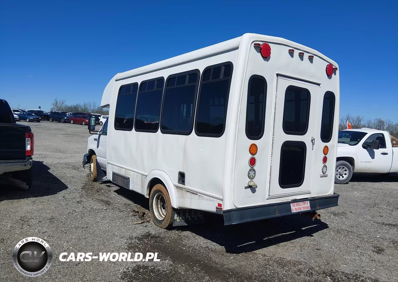 2010 Ford E-350 Cutaway VIN:1FDEE3FS0ADA17341 - 3