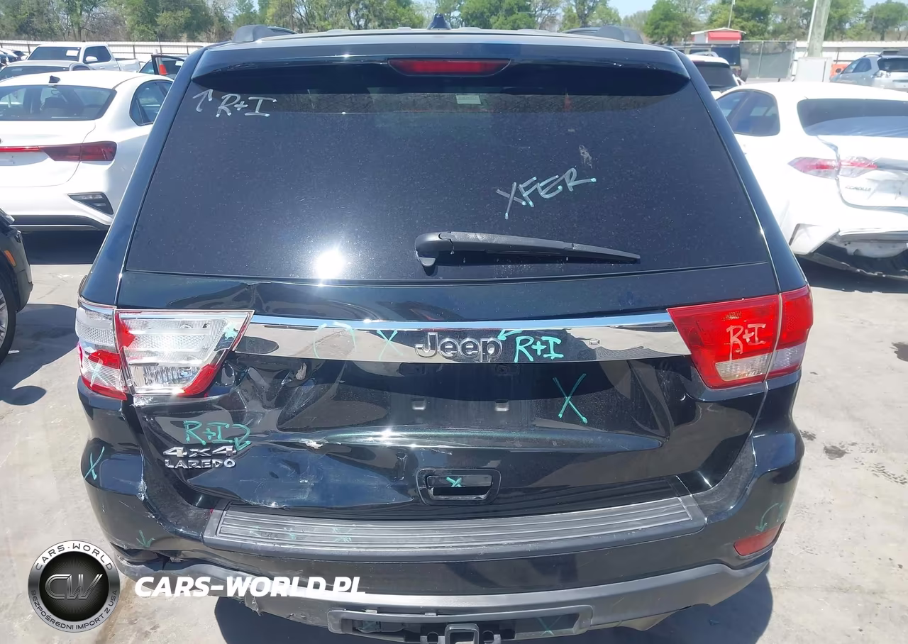 2013 Jeep Grand Cherokee Laredo VIN:1C4RJFAG0DC635212 - 16