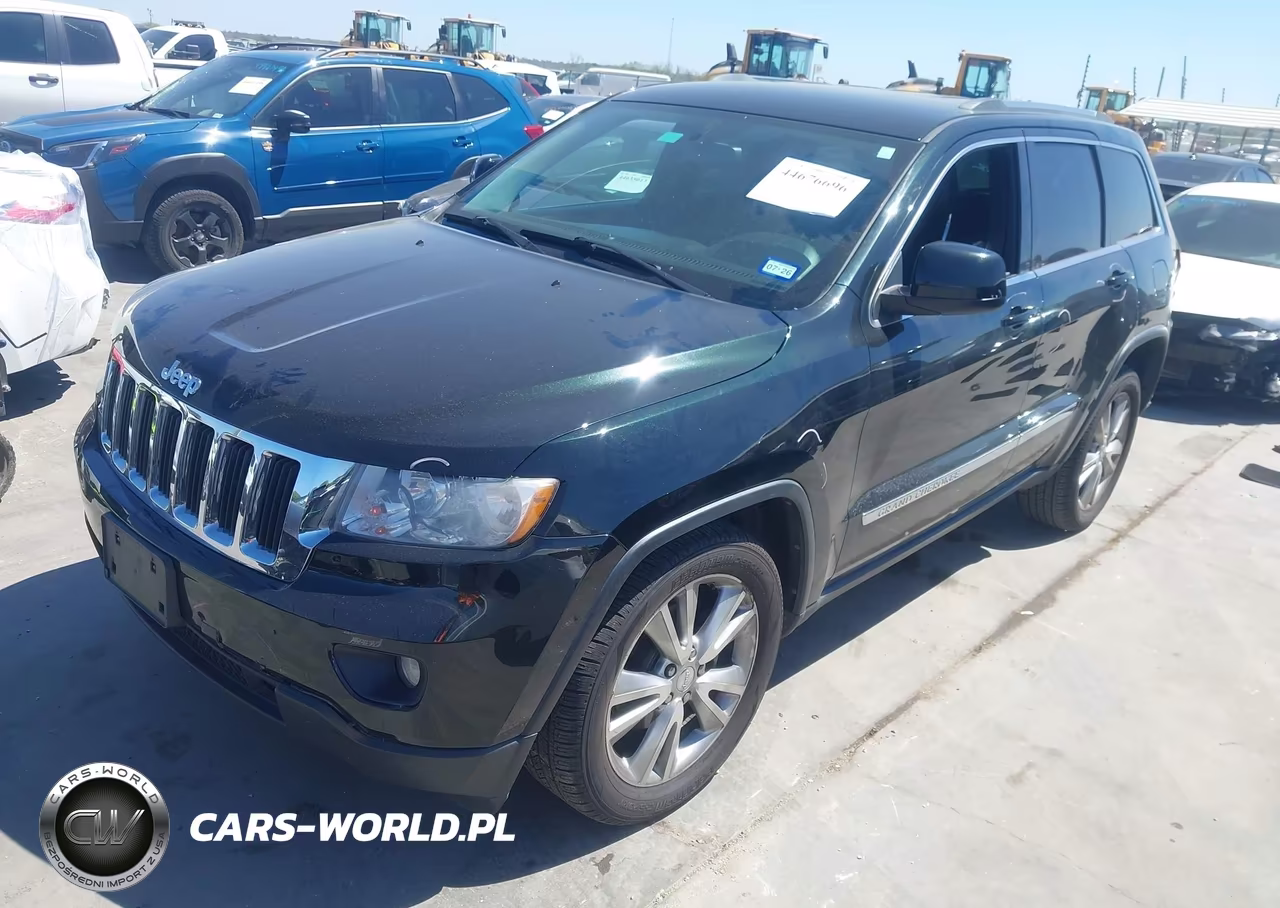 2013 Jeep Grand Cherokee Laredo VIN:1C4RJFAG0DC635212 - 2