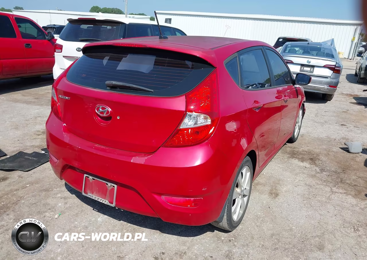 2012 Hyundai Accent Se VIN:KMHCU5AE1CU038046 - 4