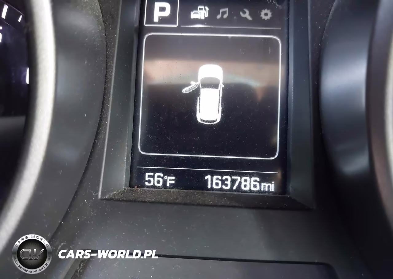 2017 Hyundai Santa Fe Sport 2.4L VIN:5XYZT3LB7HG414377 - 15
