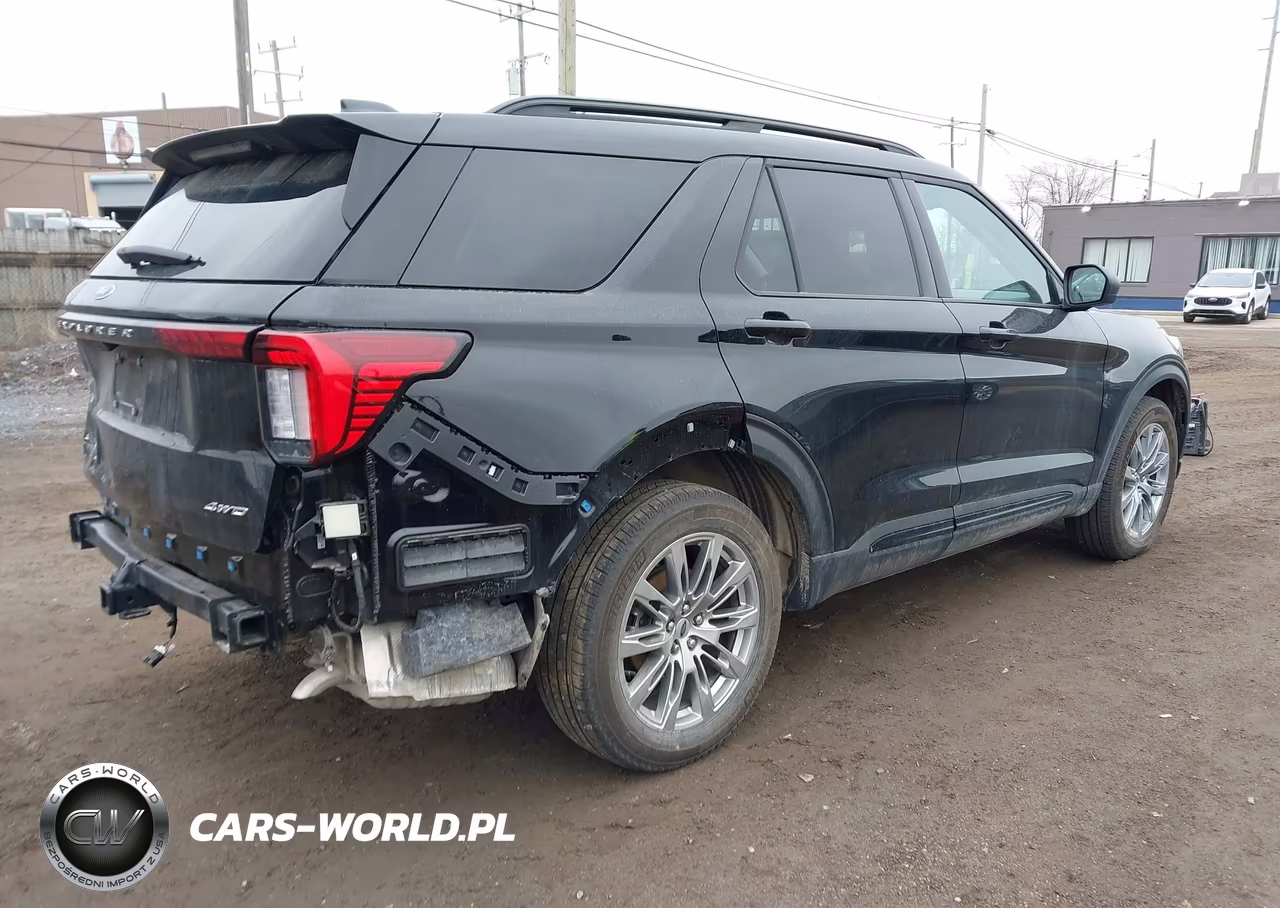 2026 Ford Explorer Active W-200A Pkg VIN:1FMUK8DHXTGA28762 - 4