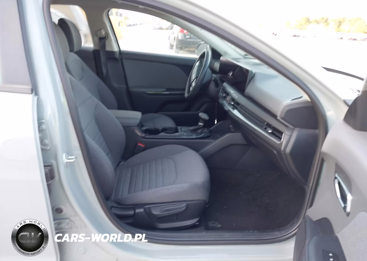 2025 Kia K4 Ex VIN:3KPFU4DE2SE031000 - 5
