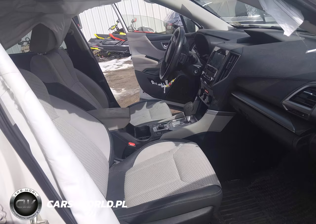 2020 Subaru Forester Premium VIN:JF2SKAGC4LH569708 - 5