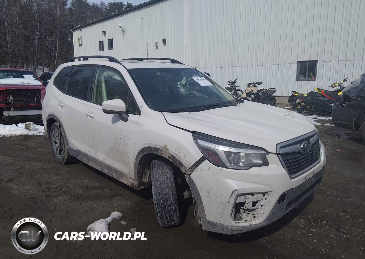 2020 Subaru Forester Premium VIN:JF2SKAGC4LH569708 - 6