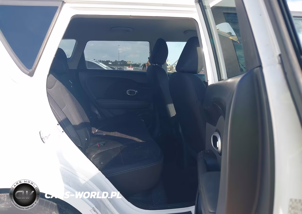 2015 Kia Soul VIN:KNDJN2A2XF7128991 - 8