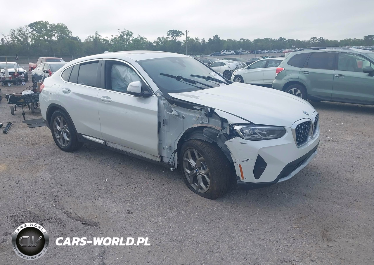 2024 BMW X4 xDrive30I