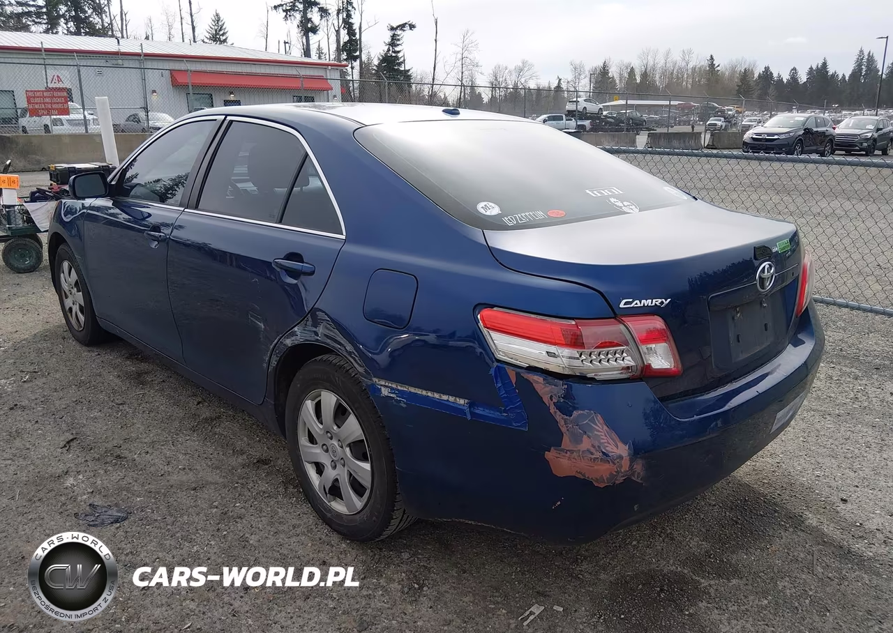 2011 Toyota Camry VIN:4T1BF3EK8BU623389 - 3