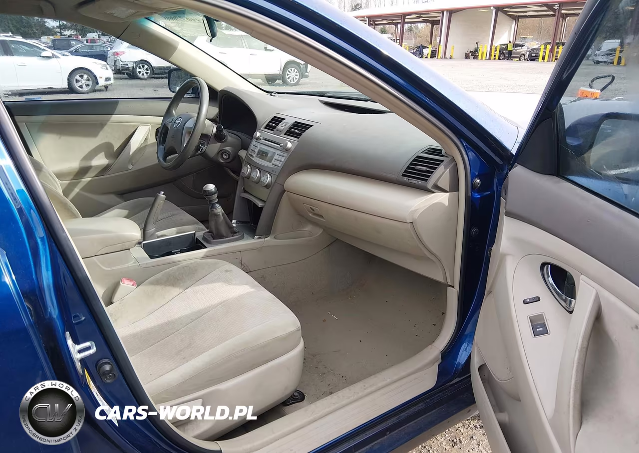 2011 Toyota Camry VIN:4T1BF3EK8BU623389 - 5