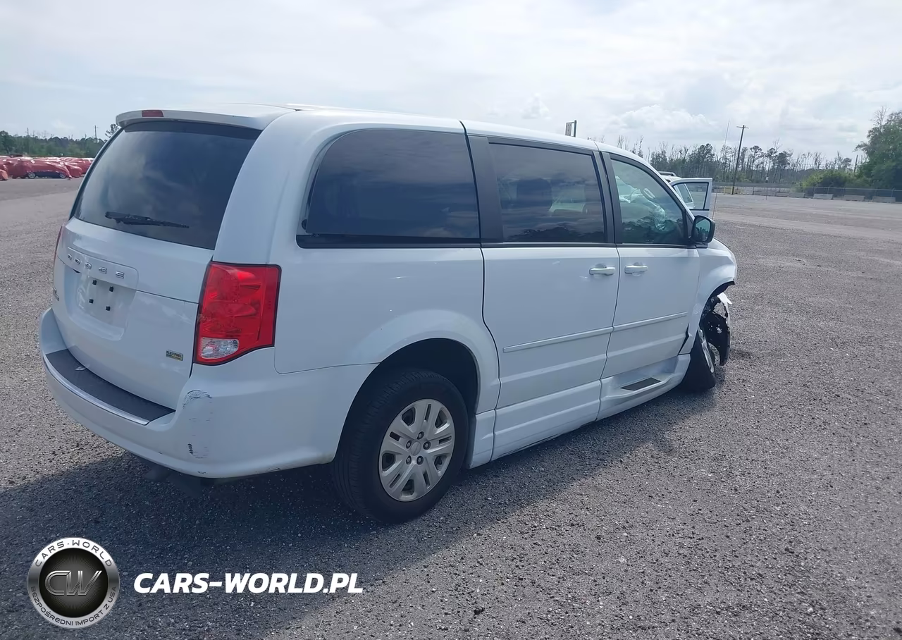 2017 Dodge Grand Caravan Se VIN:2C4RDGBG5HR724637 - 4