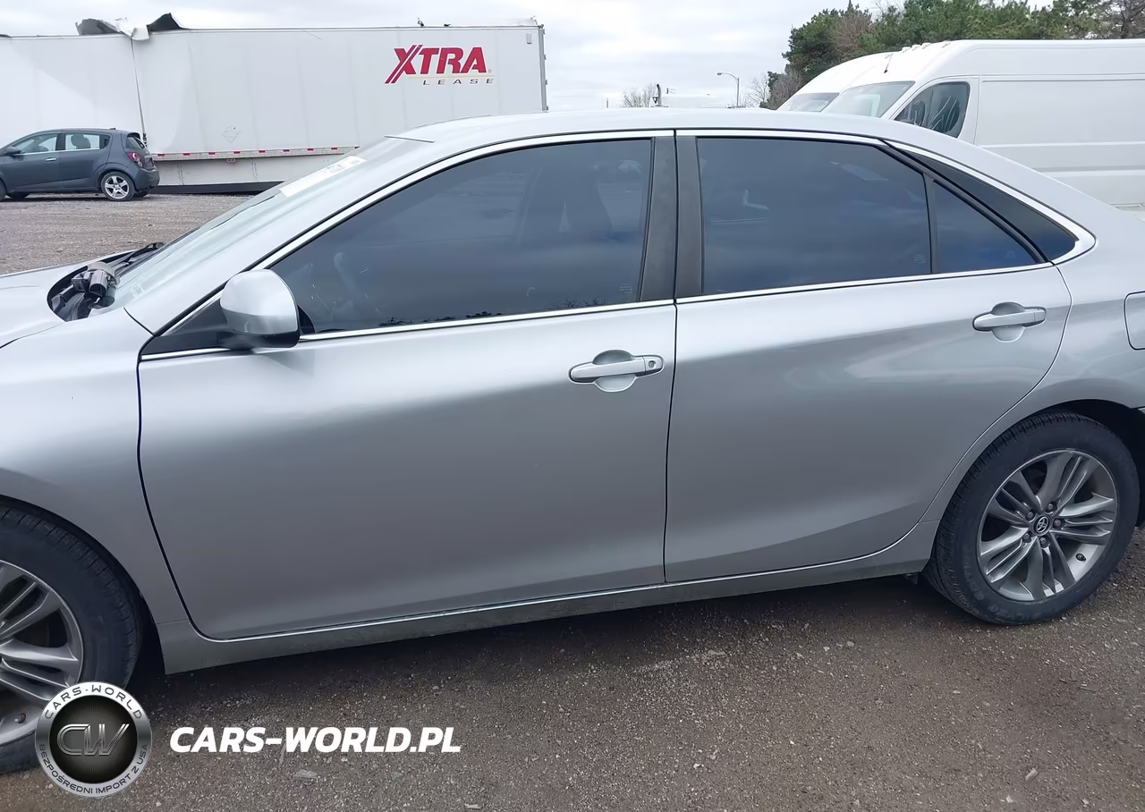 2016 Toyota Camry Se VIN:4T1BF1FK9GU192099 - 15