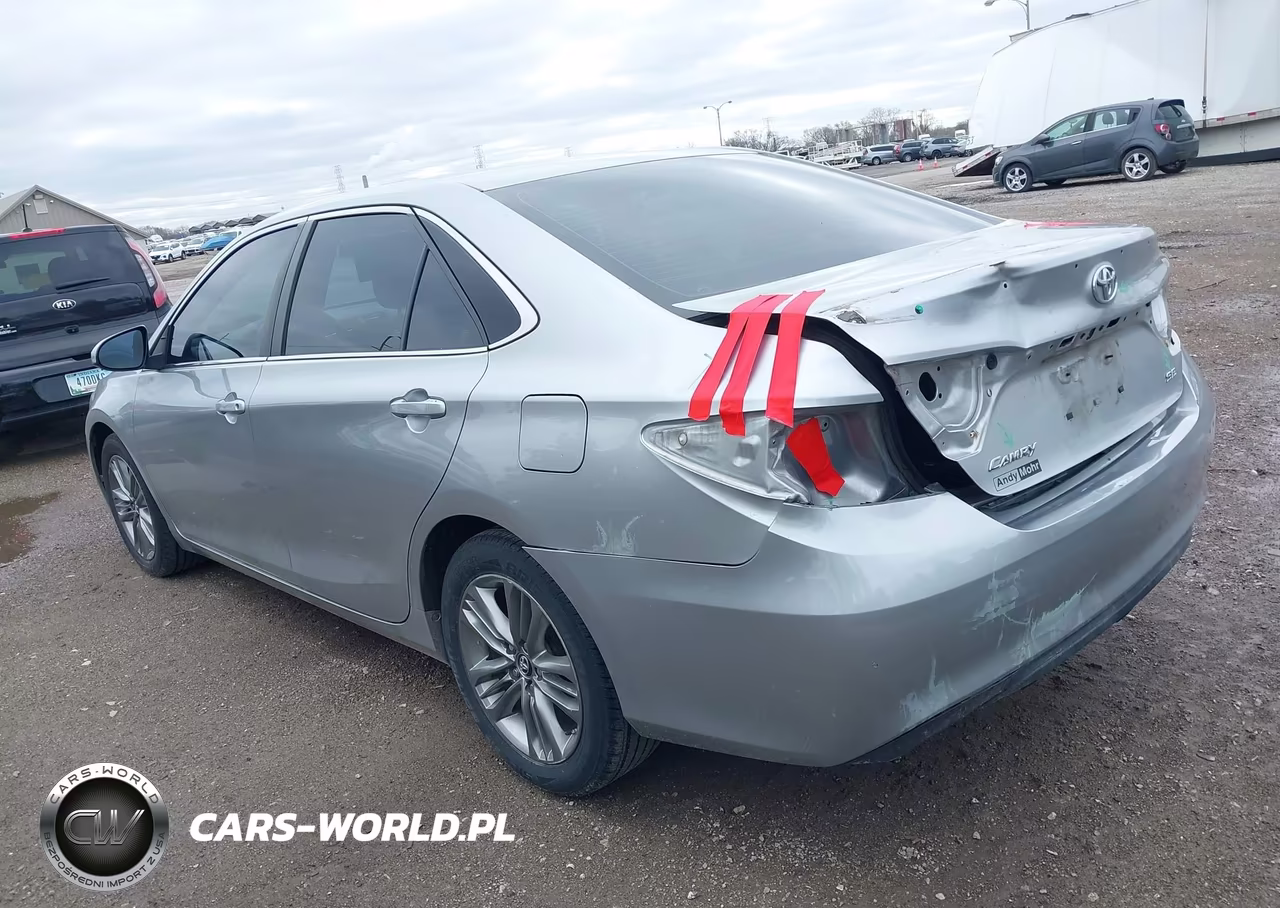 2016 Toyota Camry Se VIN:4T1BF1FK9GU192099 - 3
