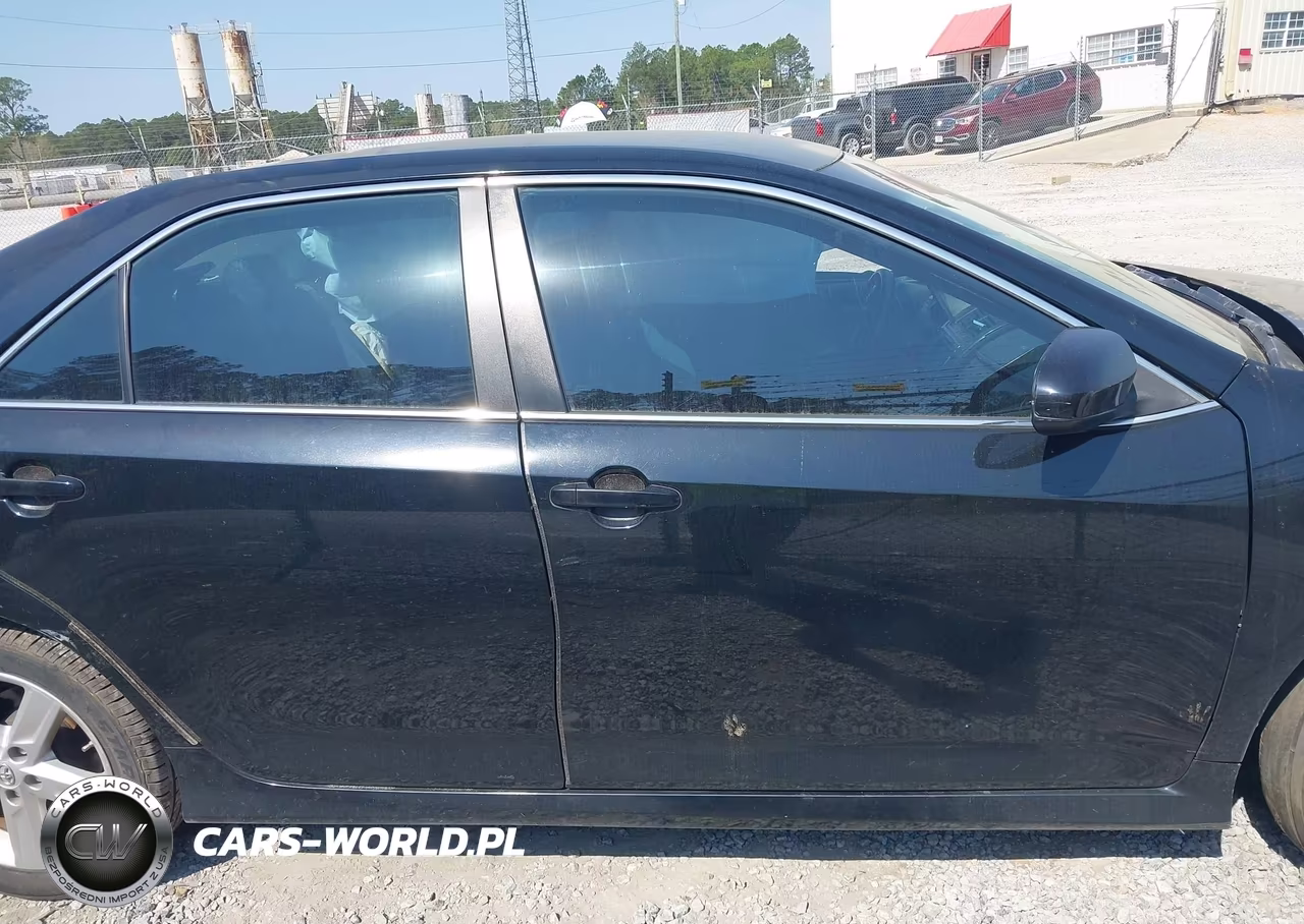 2014 Toyota Camry Se VIN:4T1BF1FK6EU390782 - 13