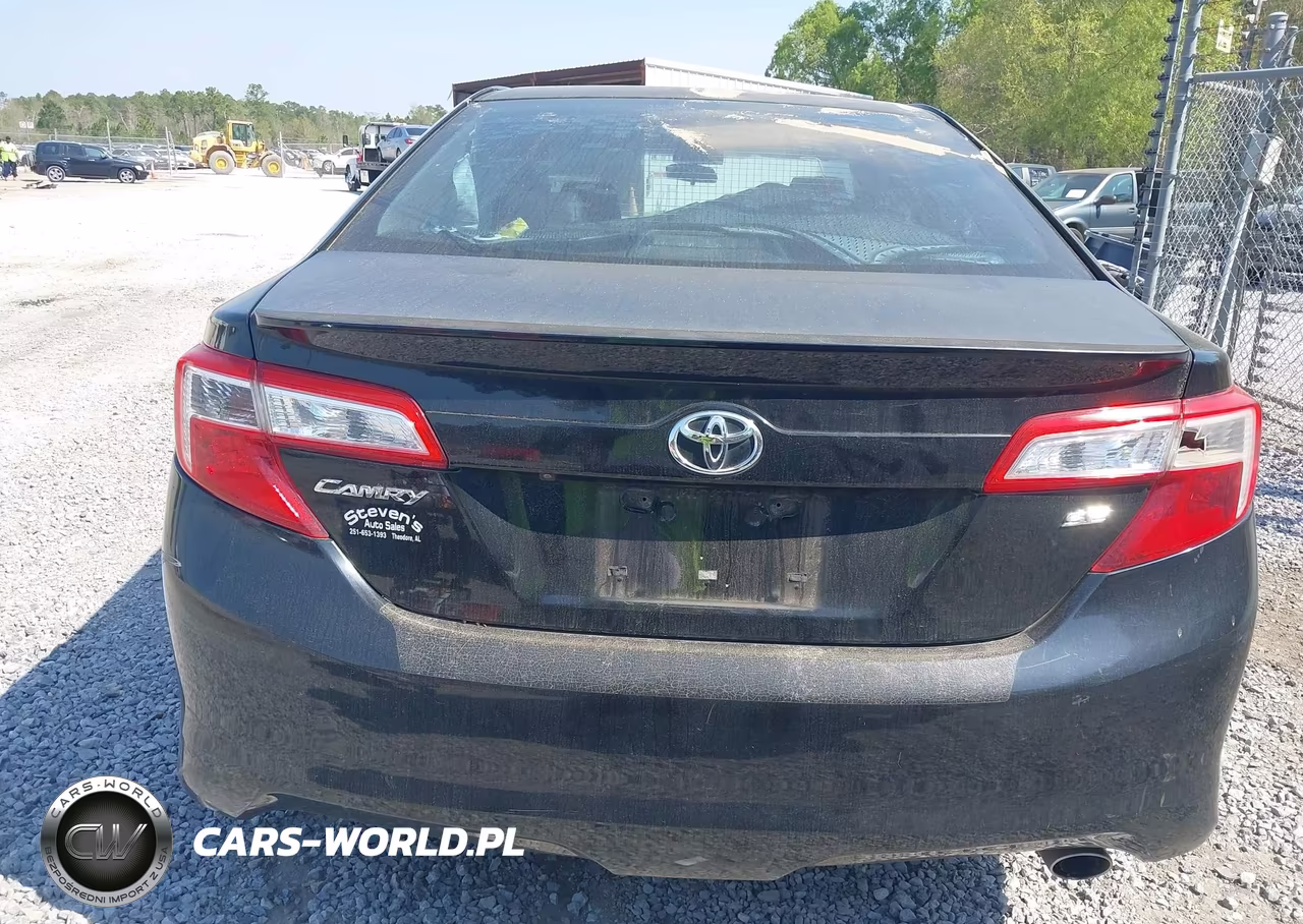 2014 Toyota Camry Se VIN:4T1BF1FK6EU390782 - 16