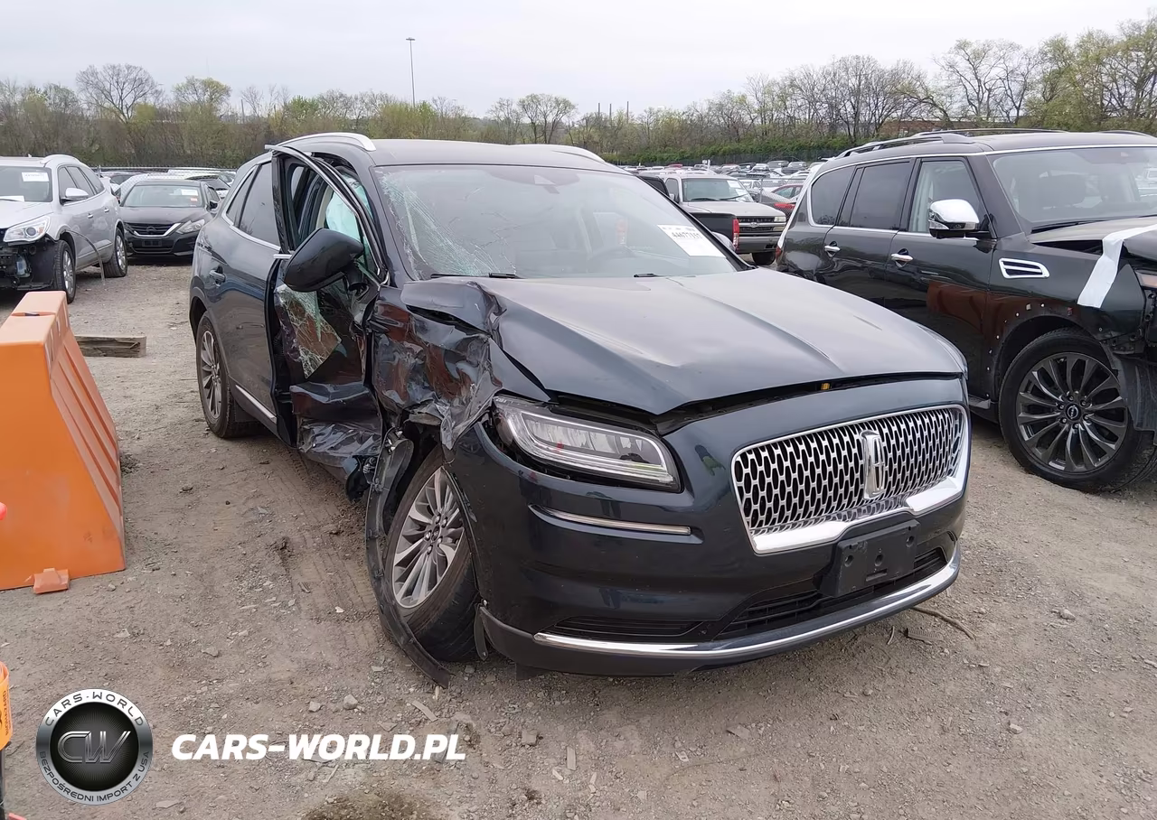 2022 Lincoln Nautilus Standard