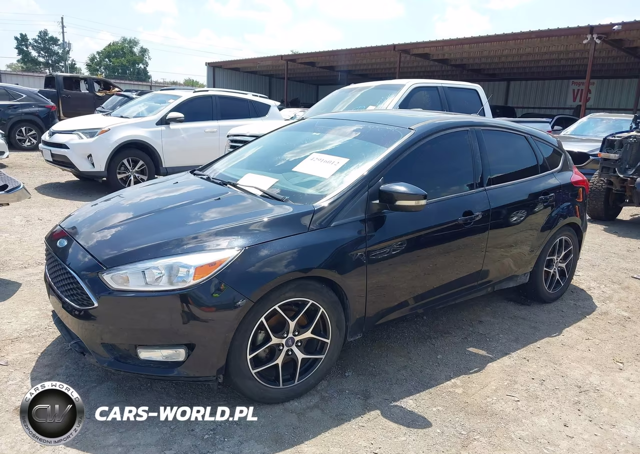 2017 Ford Focus Sel VIN:1FADP3M23HL241707 - 2