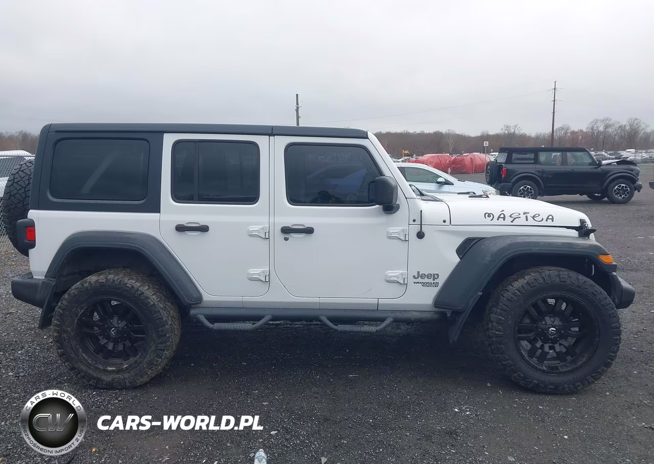 2018 Jeep Wrangler Unlimited Sport S 4X4 VIN:1C4HJXDG6JW136292 - 13