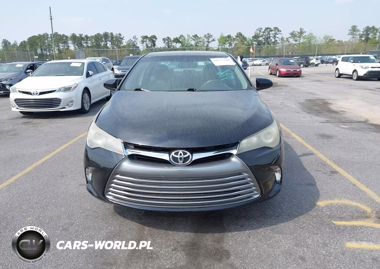 2017 Toyota Camry Le VIN:4T1BF1FK4HU794815 - 12