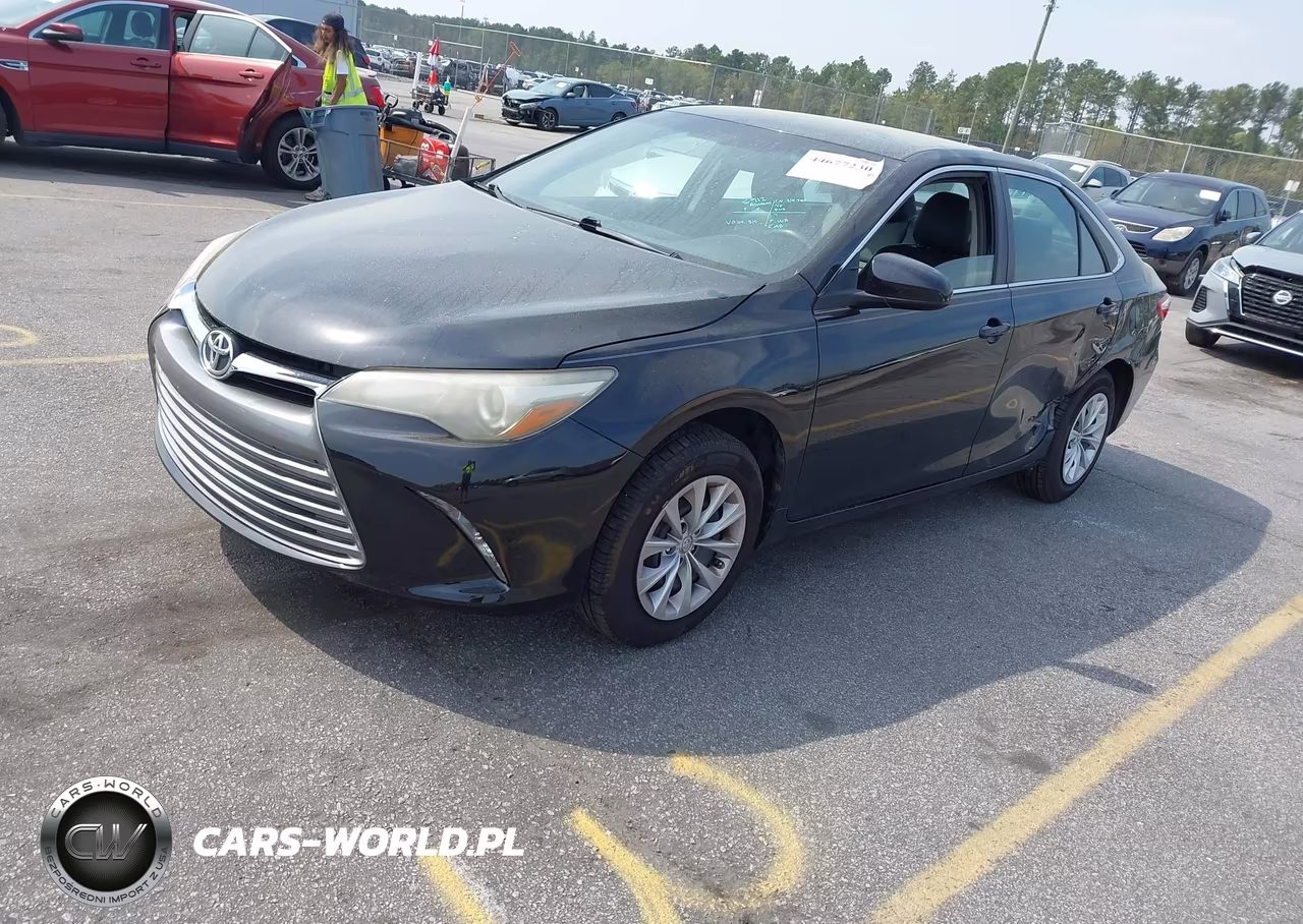 2017 Toyota Camry Le VIN:4T1BF1FK4HU794815 - 2