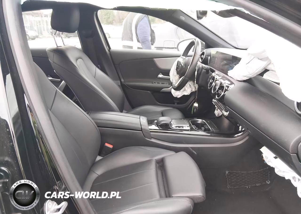 2020 Mercedes-Benz A 220 4Matic VIN:W1K3G4FB8LJ203022 - 5