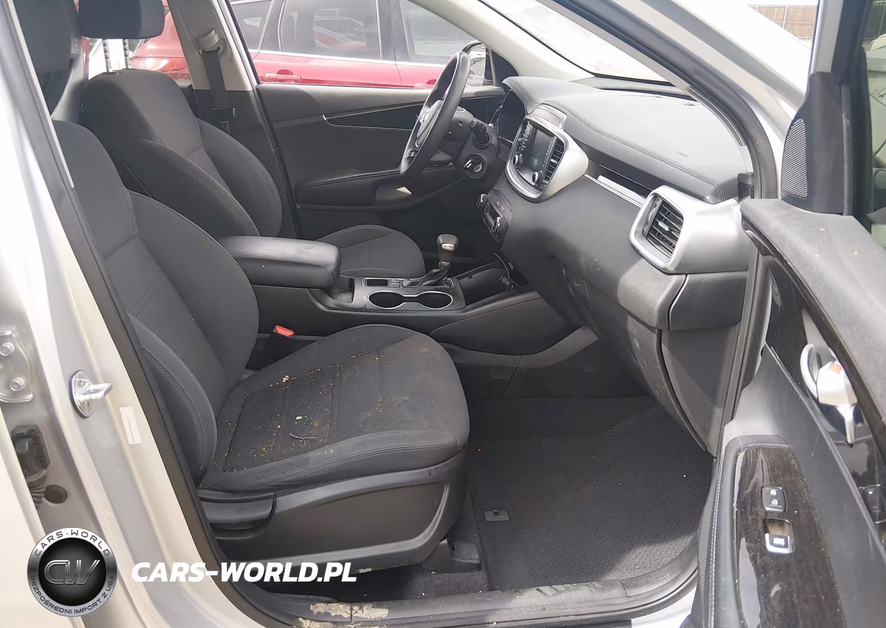 2019 Kia Sorento 3.3L Lx VIN:5XYPGDA53KG486084 - 5