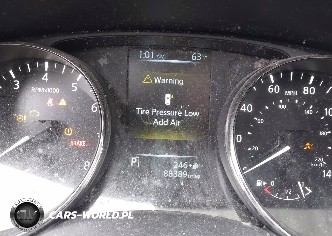 2017 Nissan Rogue S VIN:JN8AT2MV8HW274900 - 7