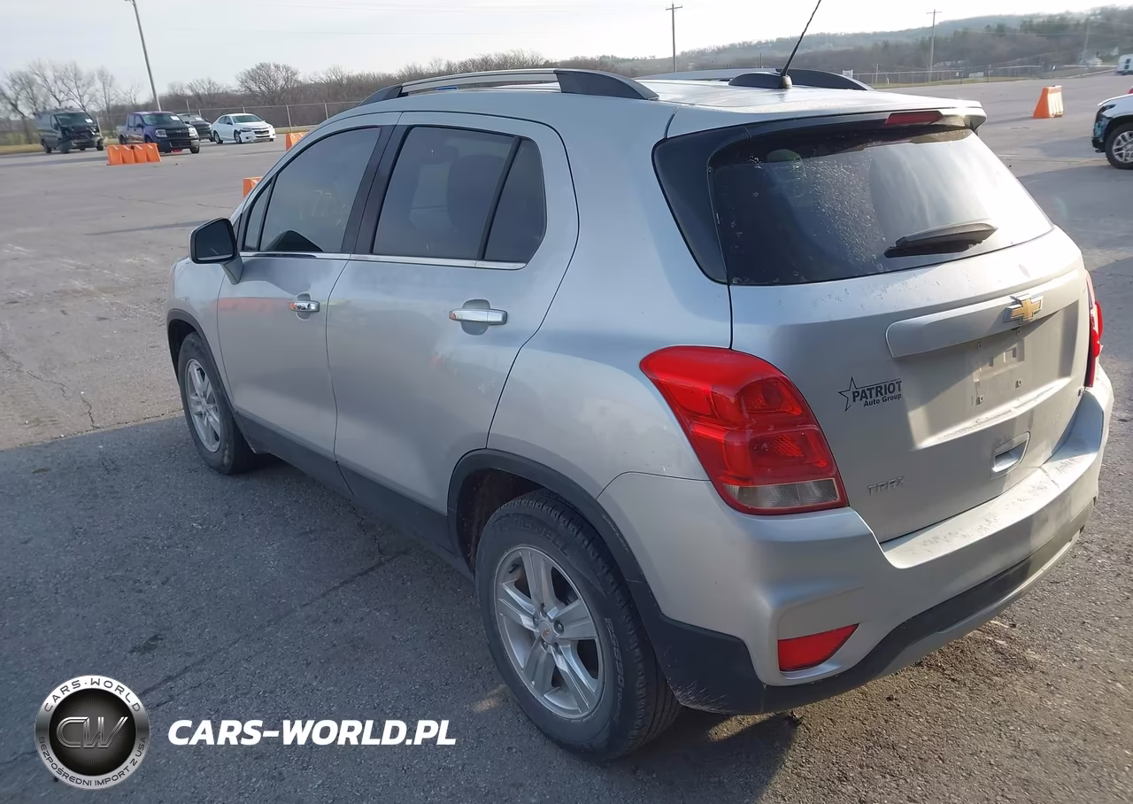 2019 Chevrolet Trax Lt VIN:KL7CJLSB7KB811860 - 3