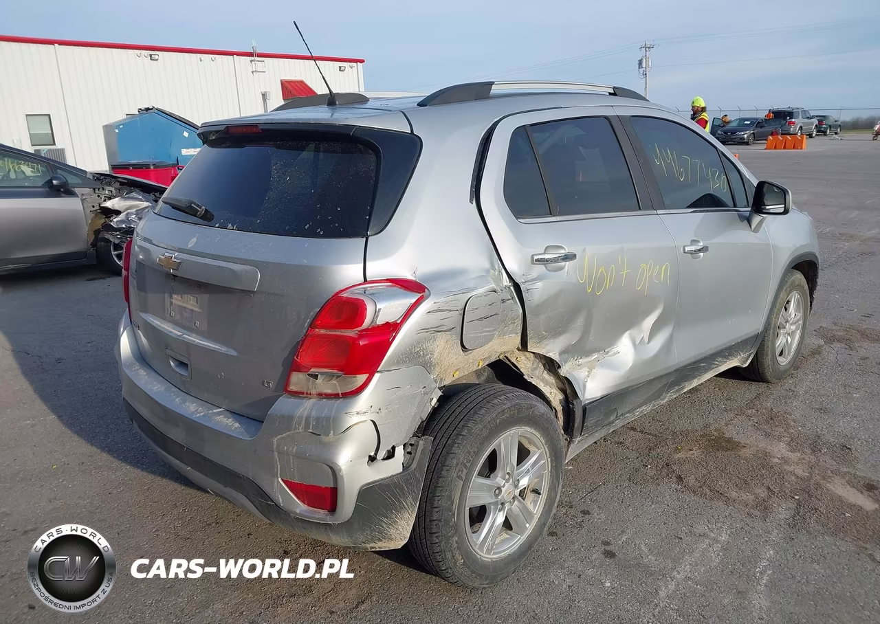 2019 Chevrolet Trax Lt VIN:KL7CJLSB7KB811860 - 4