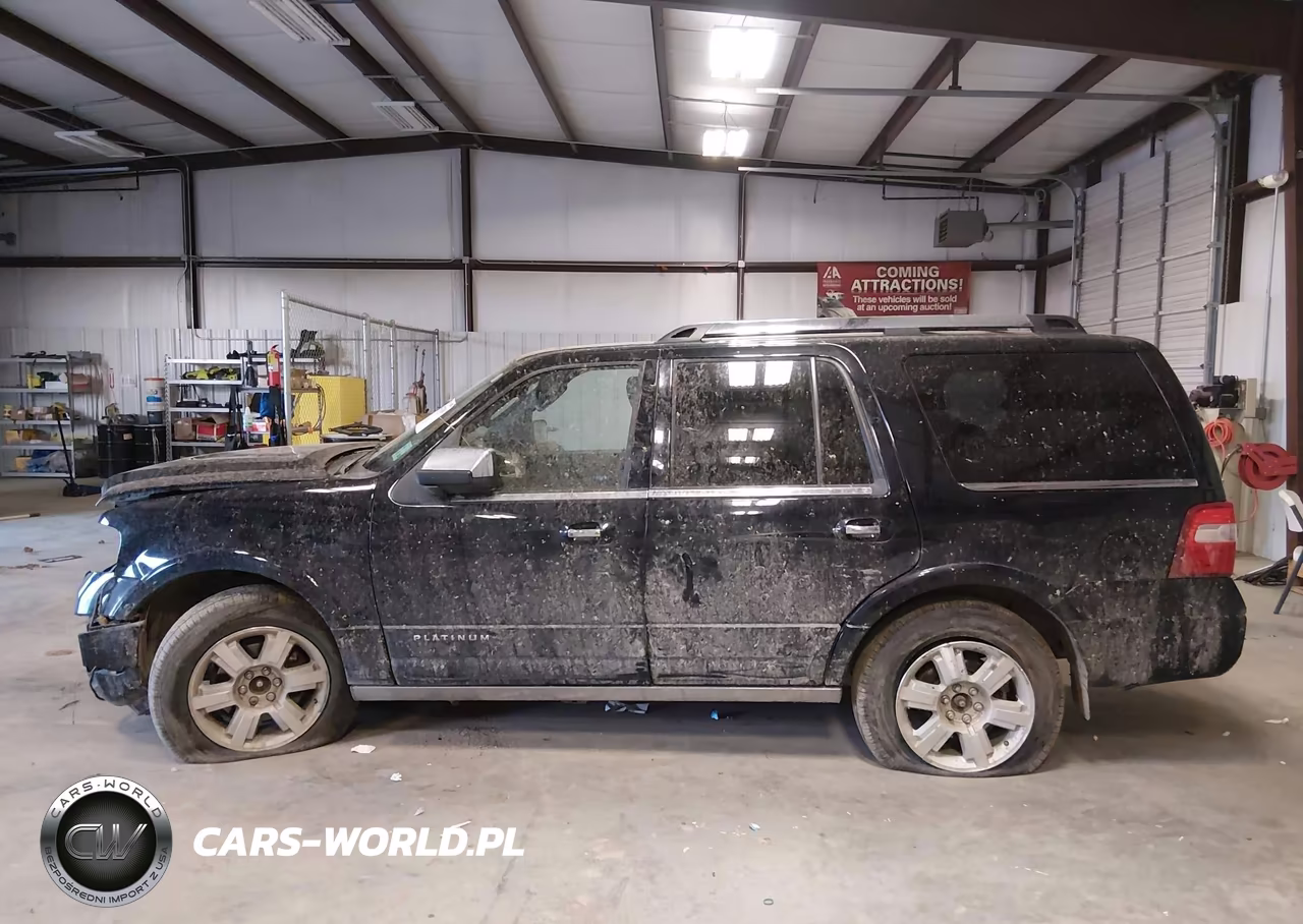 2016 Ford Expedition Platinum VIN:1FMJU1MT0GEF26334 - 15