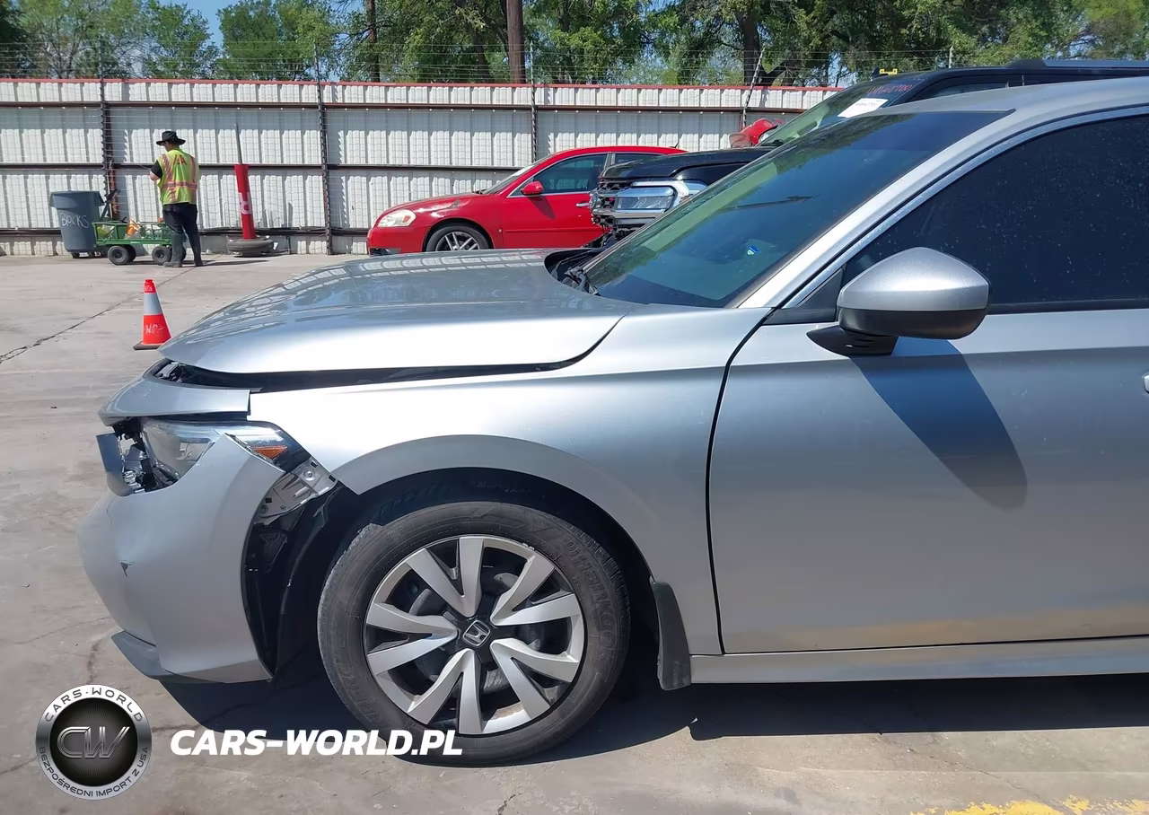 2025 Honda Civic Lx VIN:2HGFE2F22SH532303 - 18