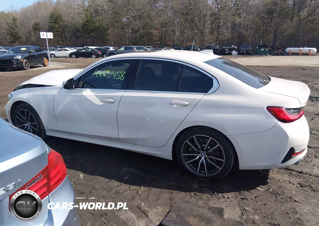 2019 BMW 330I xDrive VIN:WBA5R7C55KAJ79920 - 14