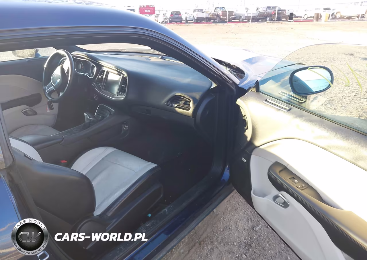 2016 Dodge Challenger Sxt Plus VIN:2C3CDZAG9GH315715 - 5