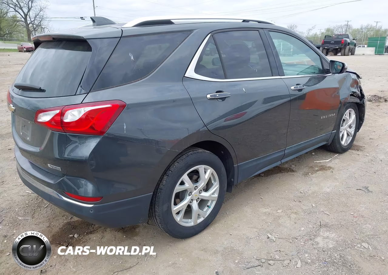 2018 Chevrolet Equinox Premier VIN:2GNAXMEV4J6199128 - 4