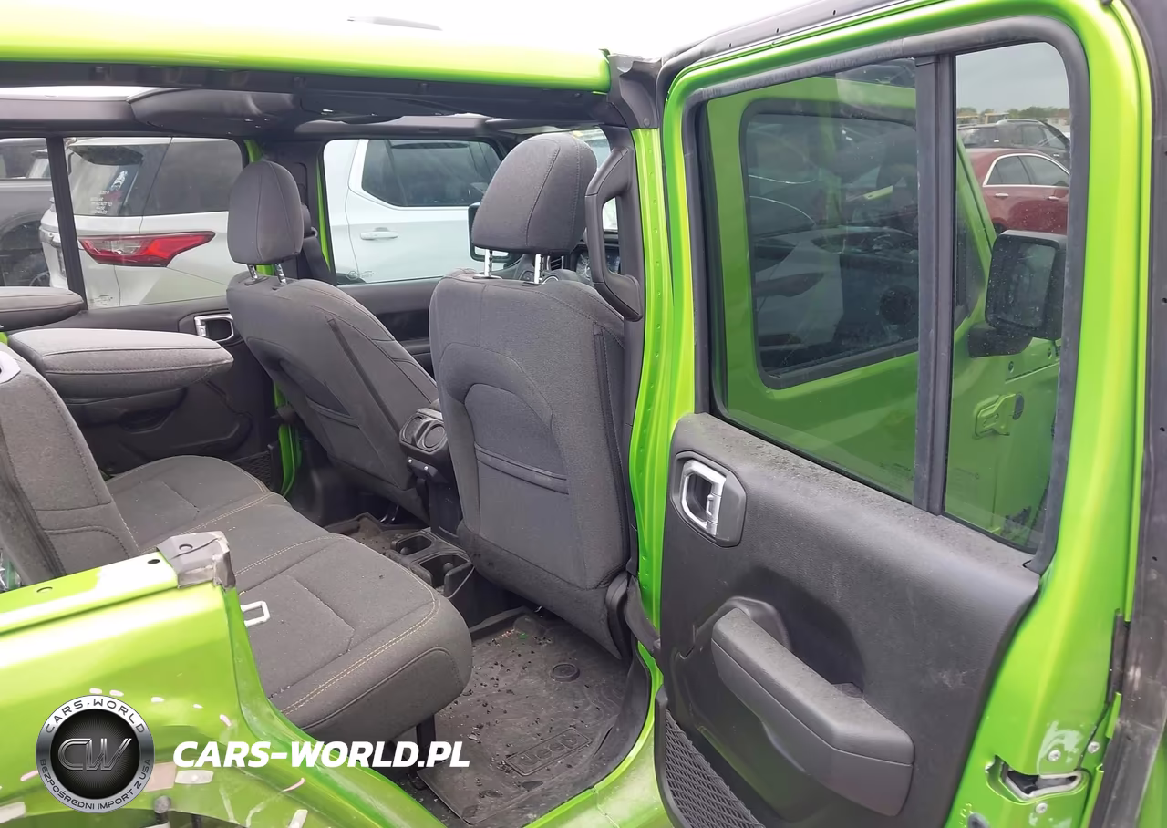 2025 Jeep Wrangler 4-Door Summit 4X4 VIN:1C4PJXDG9SW536585 - 8
