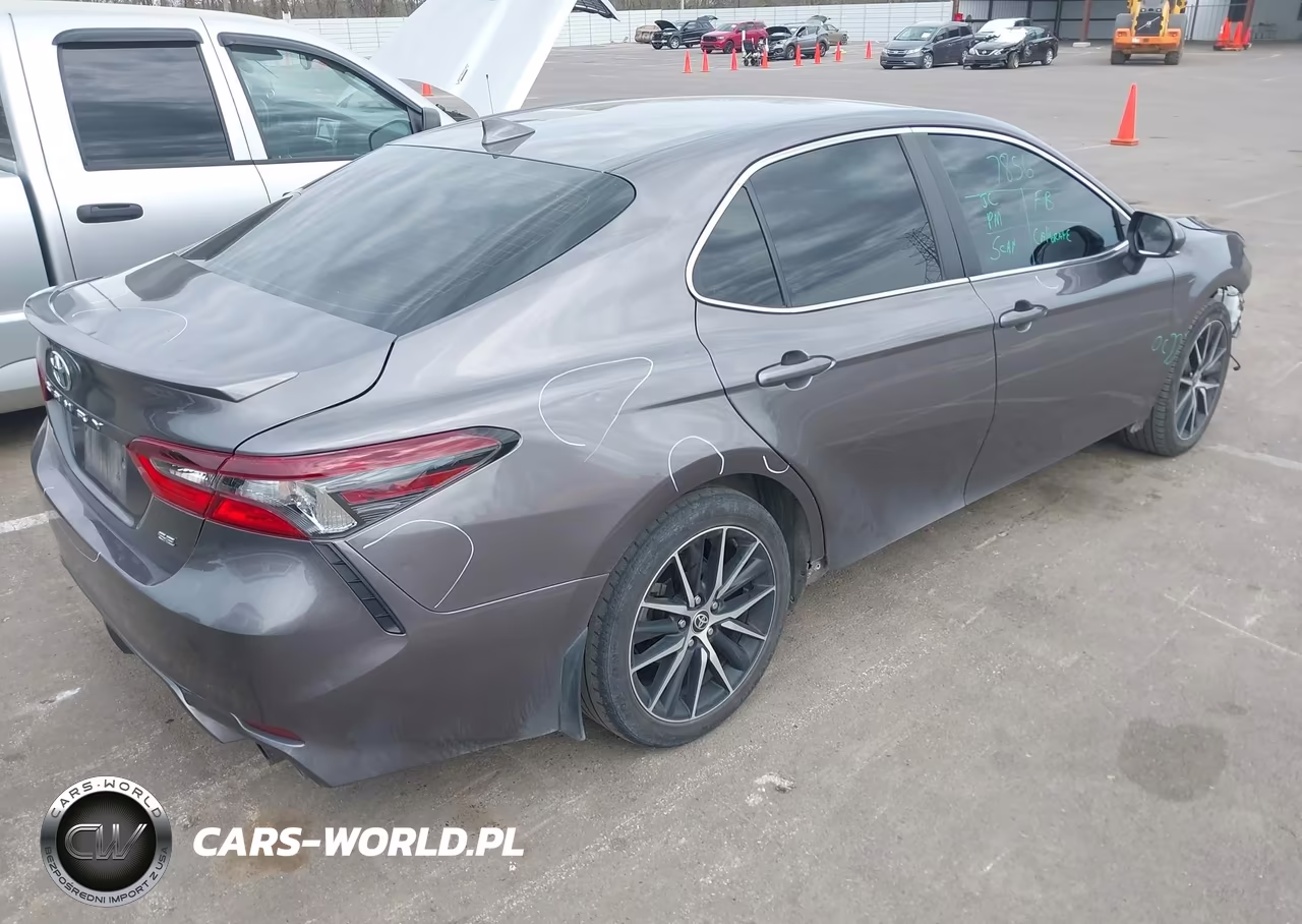 2022 Toyota Camry Se VIN:4T1T11AK1NU617600 - 4