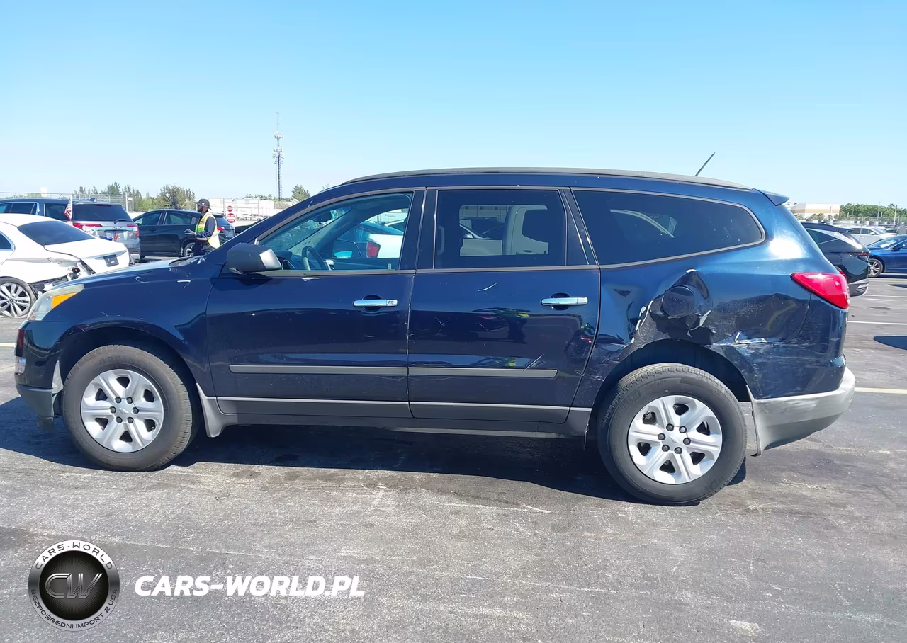 2011 Chevrolet Traverse Ls VIN:1GNKREED2BJ203810 - 14