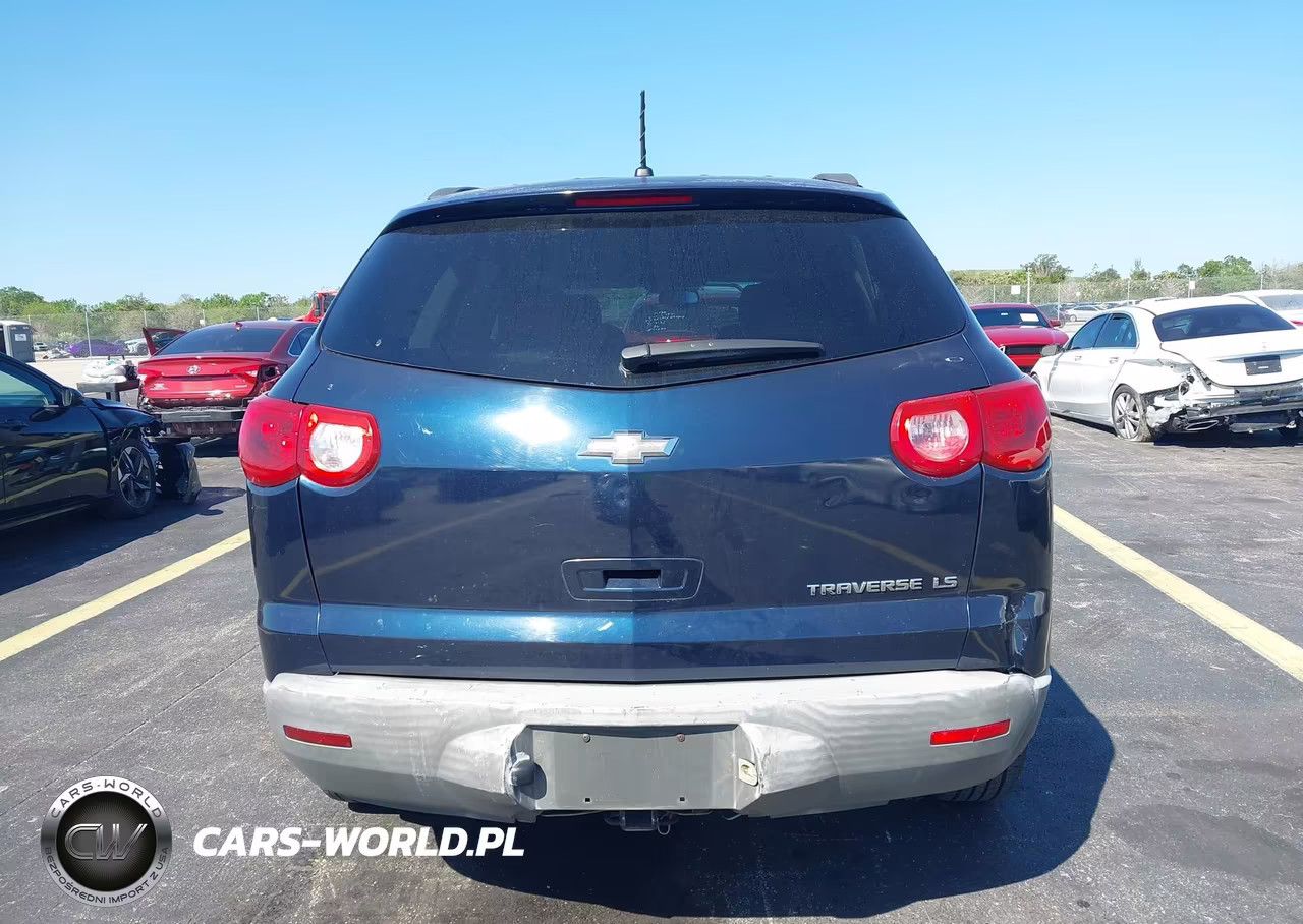 2011 Chevrolet Traverse Ls VIN:1GNKREED2BJ203810 - 16