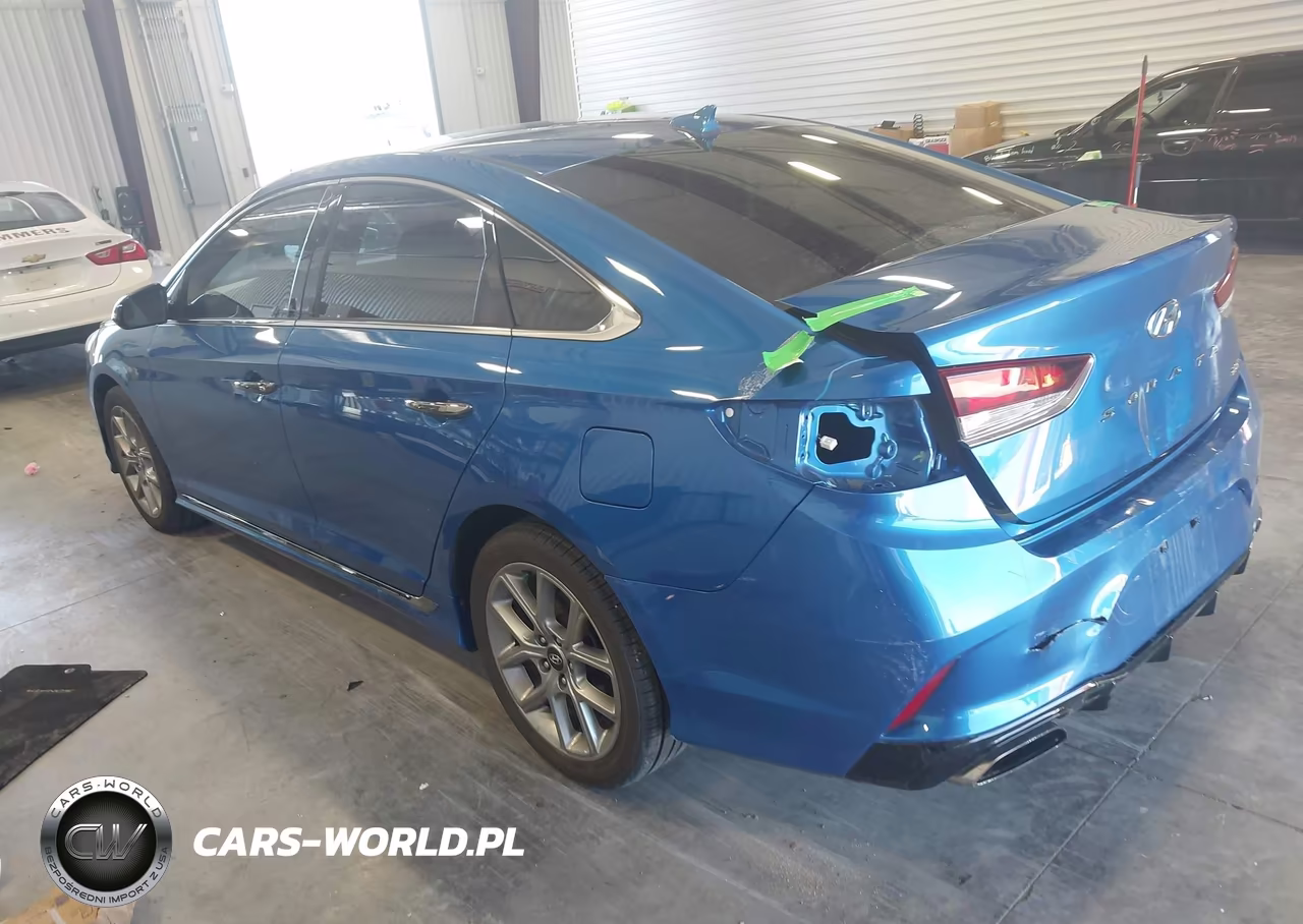2018 Hyundai Sonata Sport 2.0T VIN:5NPE34AB9JH639017 - 3