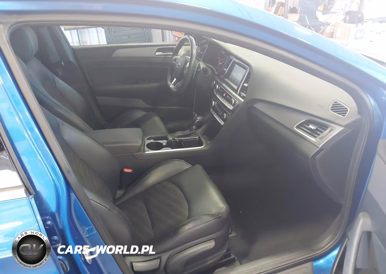2018 Hyundai Sonata Sport 2.0T VIN:5NPE34AB9JH639017 - 5