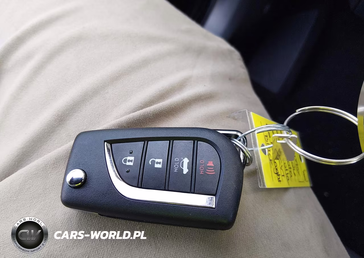 2026 Toyota Corolla Le VIN:5YFB4MDE0TP365721 - 11