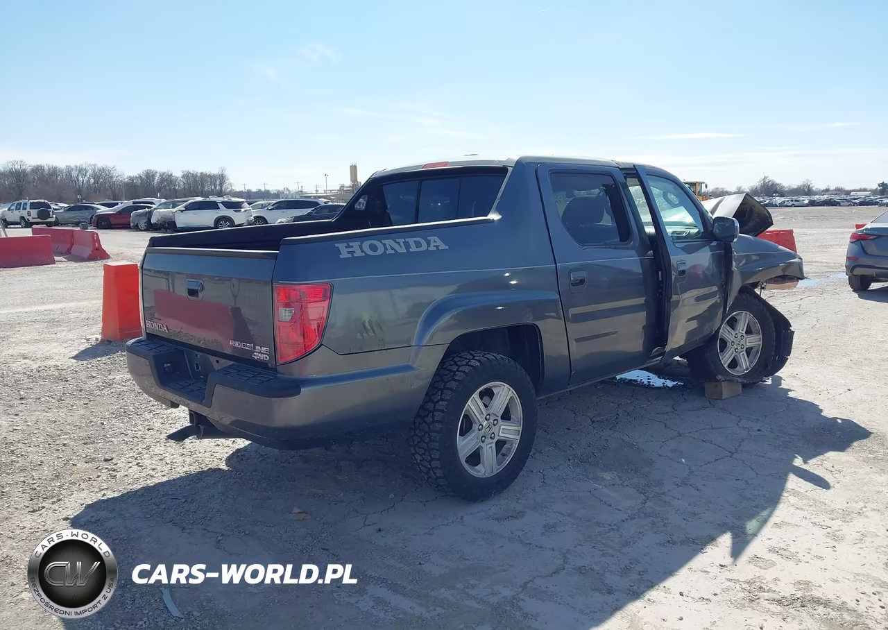 2011 Honda Ridgeline Rtl VIN:5FPYK1F56BB011621 - 4