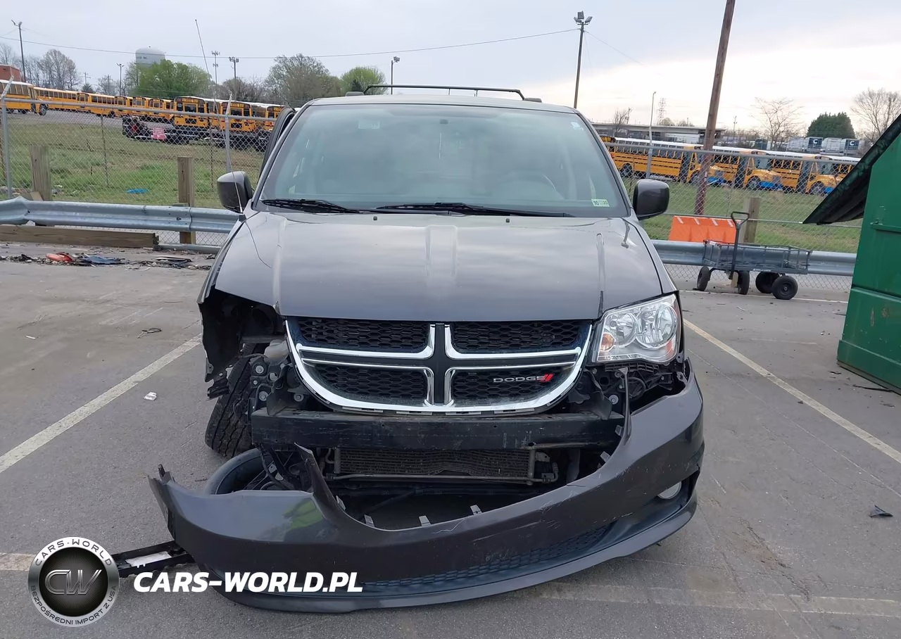 2018 Dodge Grand Caravan Sxt VIN:2C4RDGCG3JR263944 - 12