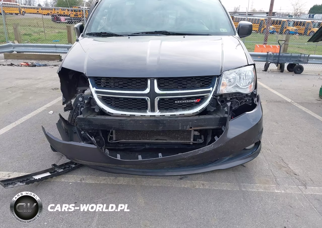2018 Dodge Grand Caravan Sxt VIN:2C4RDGCG3JR263944 - 6