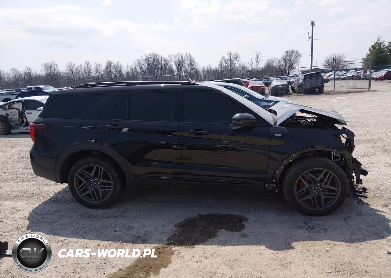 2025 Ford Explorer St-Line VIN:1FMUK8KH0SGC95717 - 14