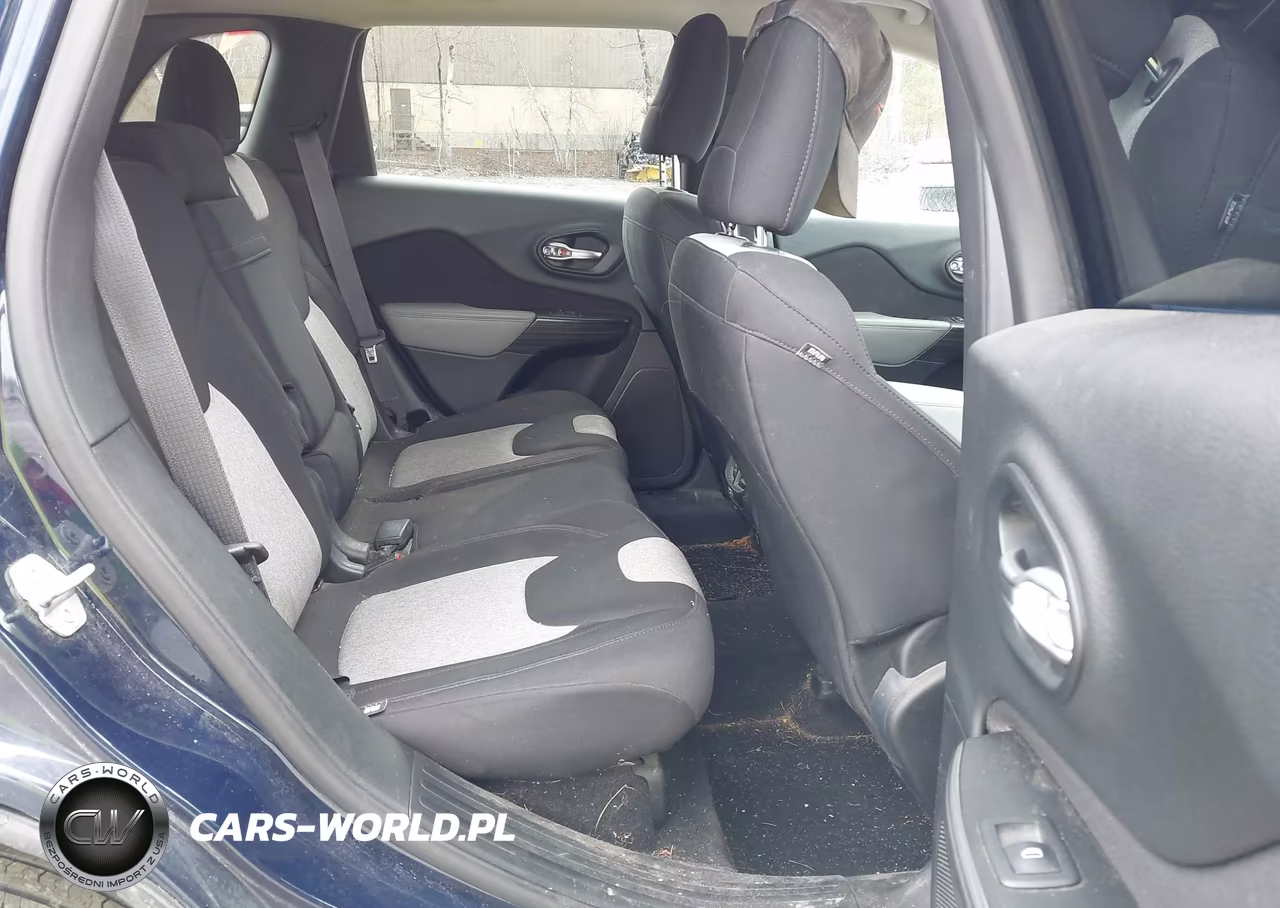 2014 Jeep Cherokee Latitude VIN:1C4PJMCS9EW201335 - 8